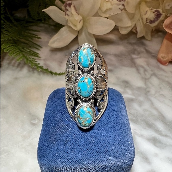 Vintage Handmade Genuine Turquoise Ring Solid 925 Sterling Silver Filigree Ring - Picture 4 of 15